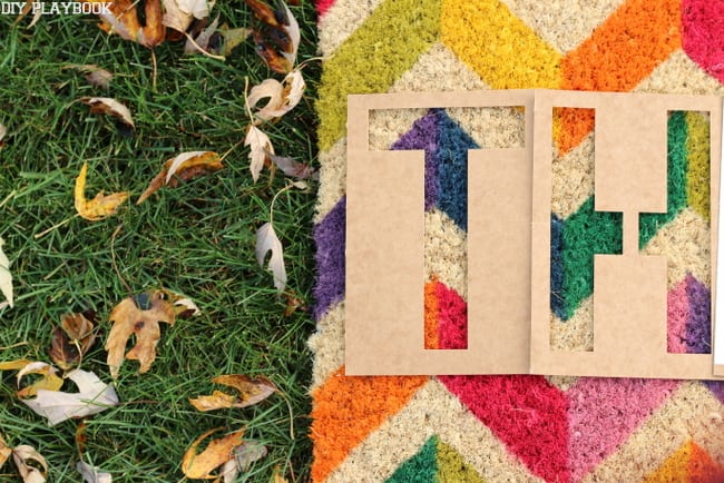 this easy diy doormat will make you thankful for colorful decoration