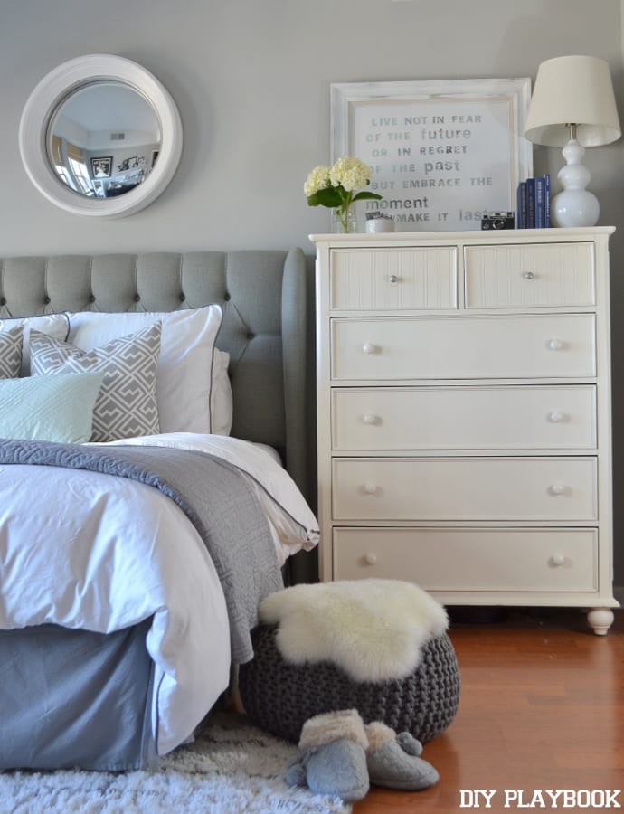 Size matters: How to pick a Neutral Bedroom Rug Tutorial | DIY Playbook